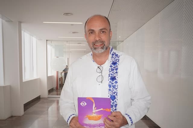 Shen Yun muestra cómo "la fortaleza exterior proviene del equilibrio interior"