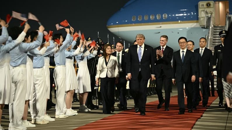 Trump mantendrá reunión de alto nivel con Xi en Beijing