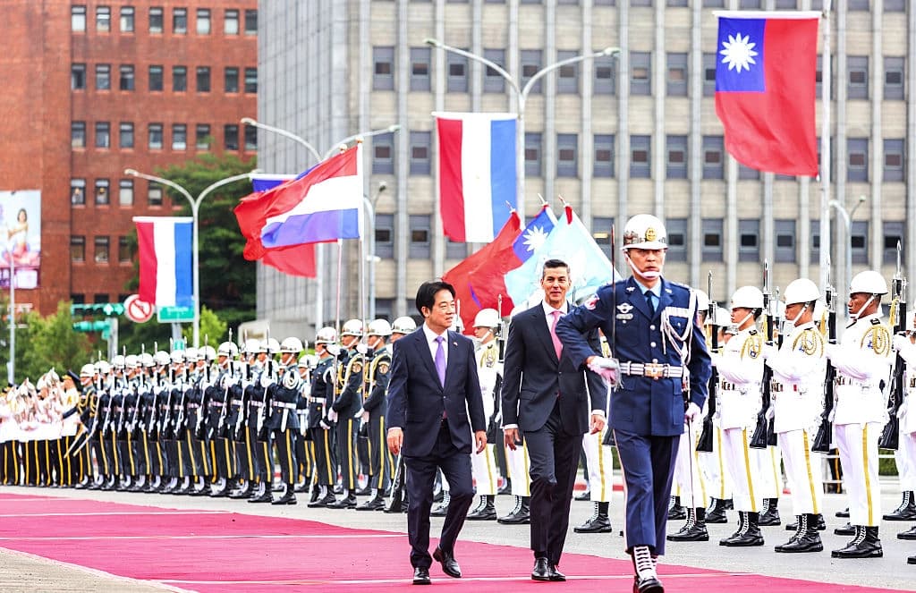 La visita del presidente paraguayo a Taiwán: un claro revés para Beijing en América Latina