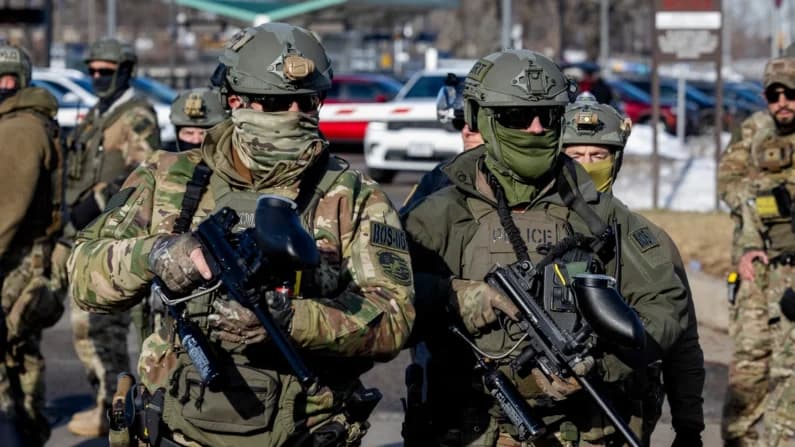 DOJ demanda a Connecticut por la prohibición estatal del uso de mascarillas para los agentes federales