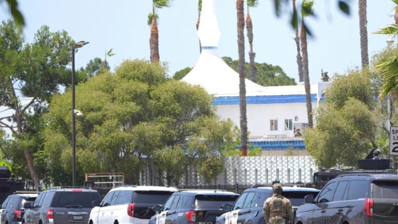 "Neutralizan" a un tirador en un centro islámico: Policía de San Diego