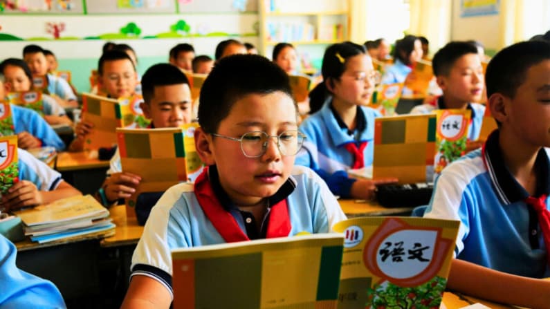 Disminución de la población en China está dejando escuelas vacías y transformando el sistema educativo