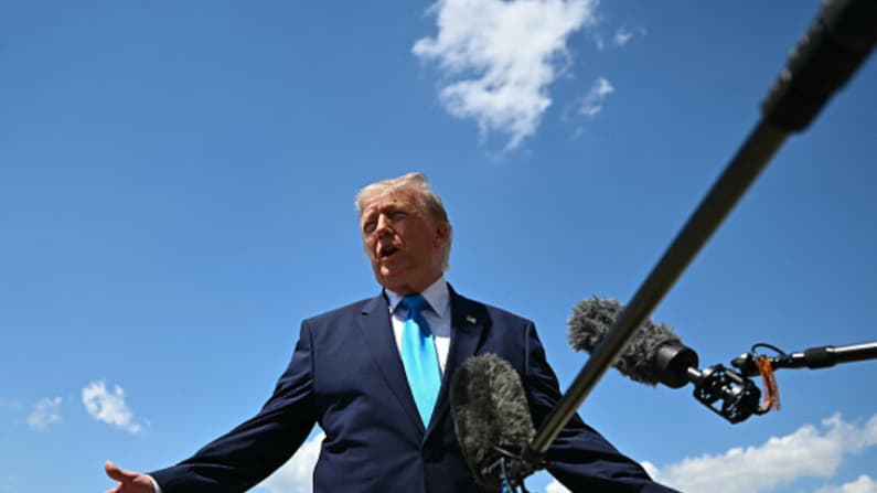 Trump amenaza a Irán con nuevos ataques si no da “respuestas correctas”