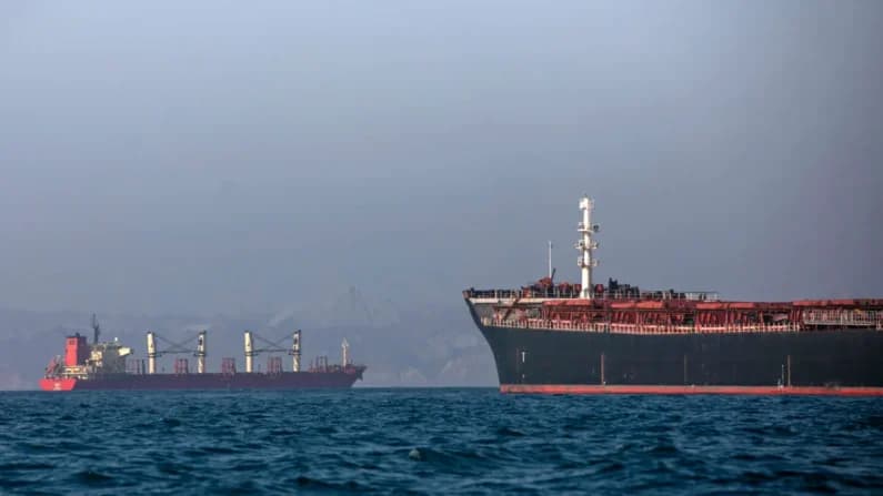 EE. UU. asegura que 94 buques fueron desviados por el bloqueo a puertos iraníes