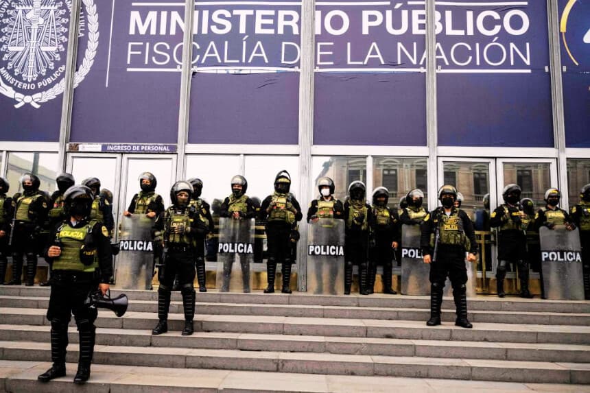 Fiscalía de Perú coordina con organismo electoral para prevenir irregularidades