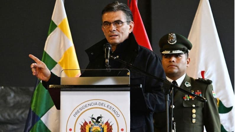 Rodrigo Paz opta por consejo multisectorial para enfrentar la crisis y protestas