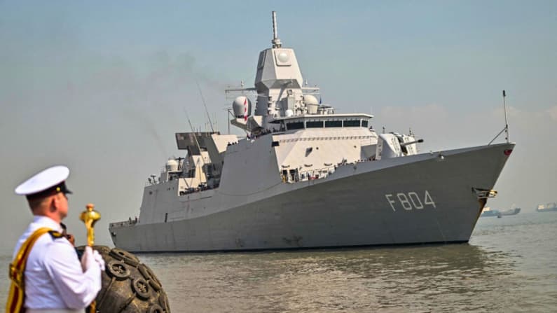 El ejército chino despliega interferencias electrónicas contra buque neerlandés en el mar Meridional