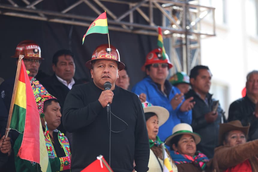 Manifestantes bolivianos condicionan el diálogo al retiro de órdenes de arresto