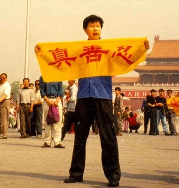 Fundadores de The Epoch Times, que arriesgaron sus vidas por la verdad hace más de 20 años