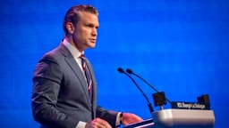 Hegseth critica a Europa por el gasto en defensa y elogia a los aliados asiáticos