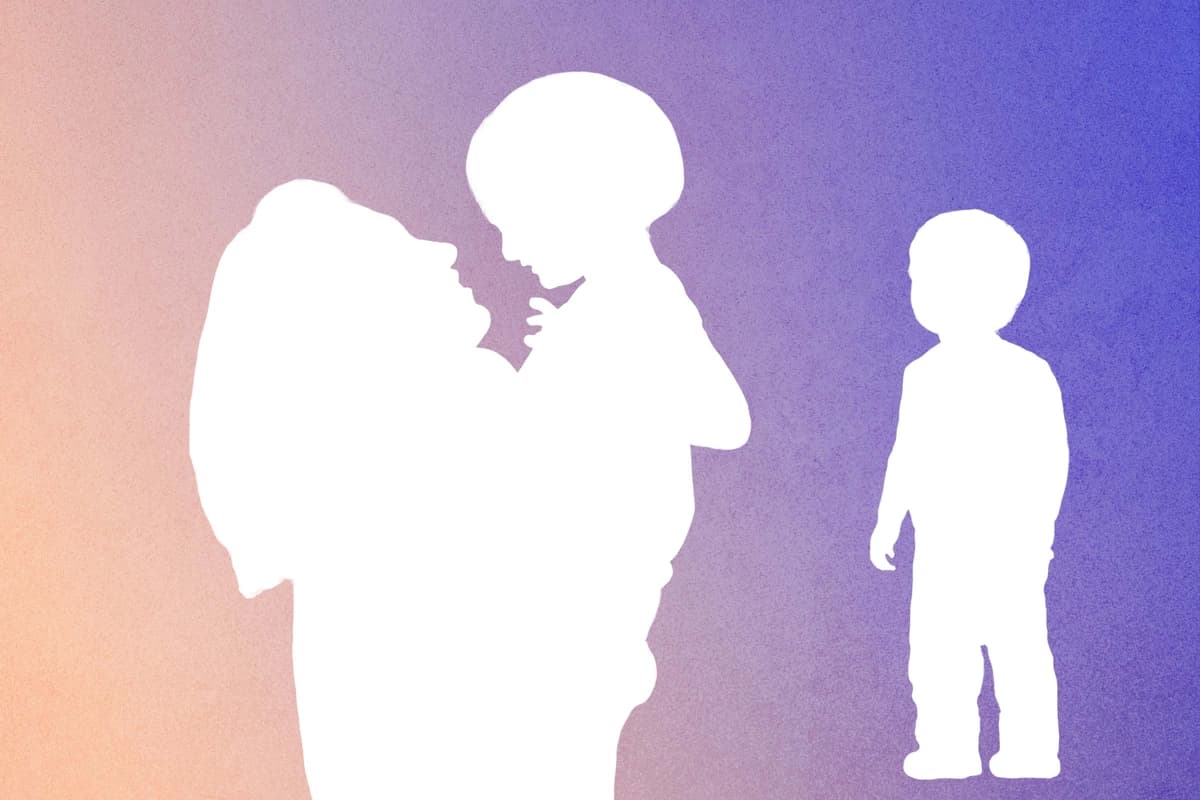 El favoritismo de los padres hacia sus hijos. (Ilustración de The Epoch Times, Shutterstock).