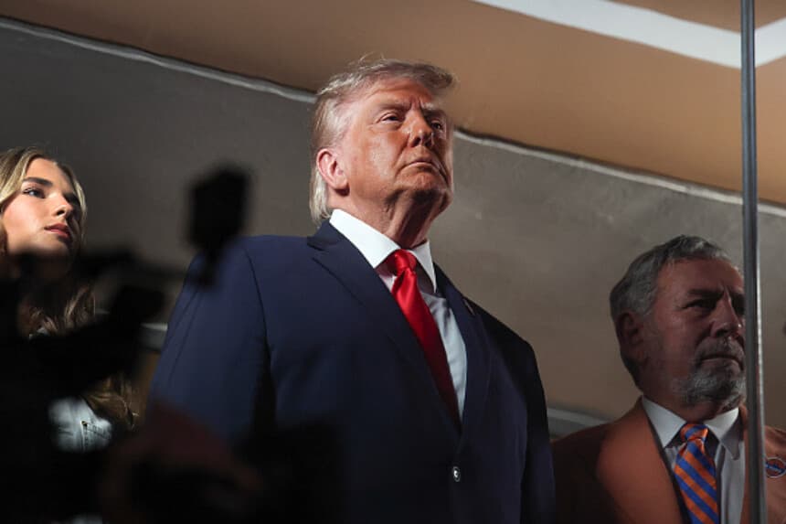 Trump, primer presidente en ejercicio en asistir a Finales de la NBA