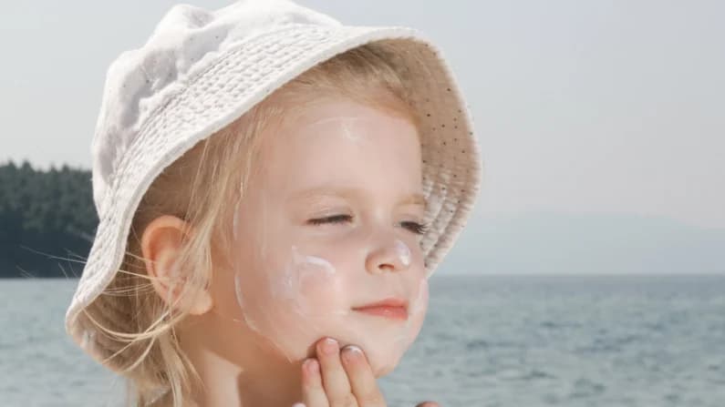 La FDA aprueba el primer nuevo ingrediente para protectores solares en 20 años