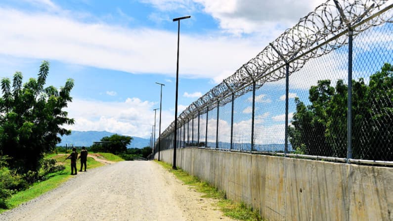 República Dominicana ampliará en 13 kilómetros la verja fronteriza con Haití