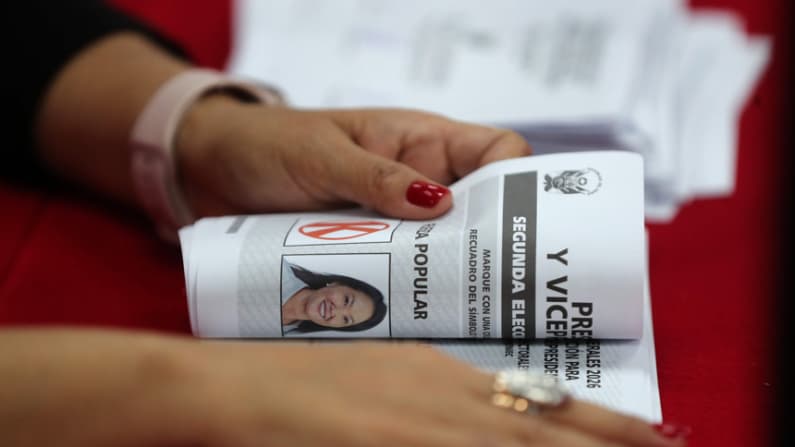 La autoridad electoral mantiene julio como plazo para definir al próximo presidente
