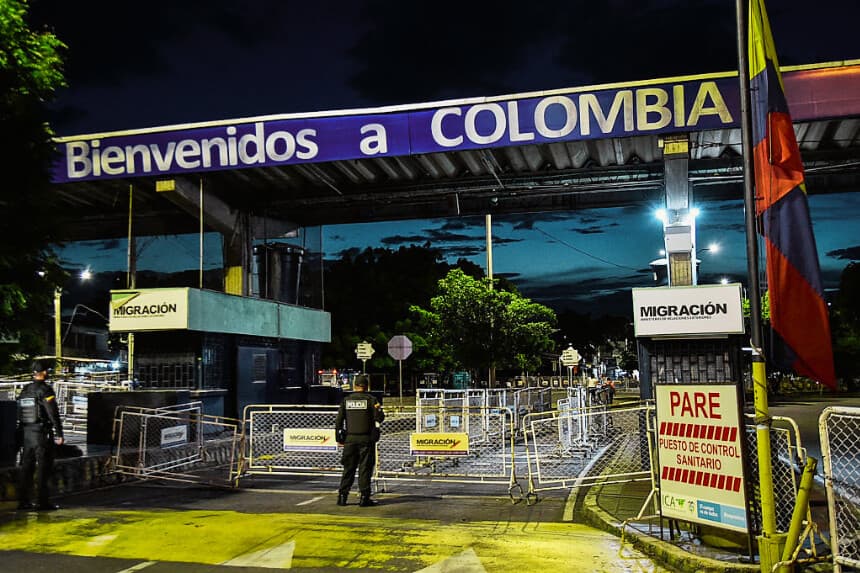 Colombia destina recursos para impulsar la interconexión eléctrica con Venezuela
