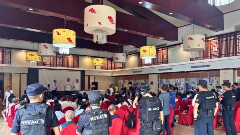 Autoridades chinas irrumpen en Iglesia en Sichuan y detienen a 33