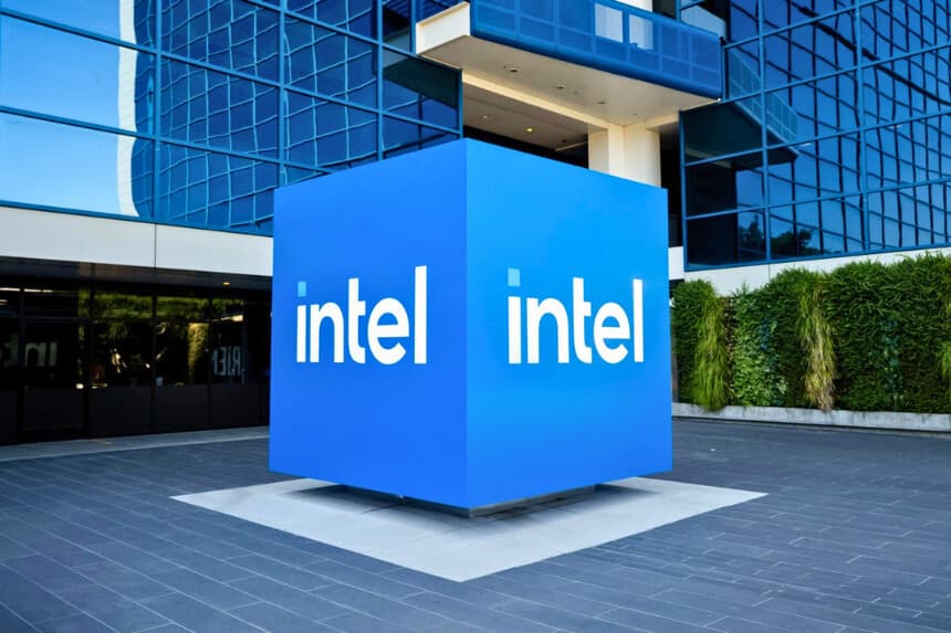Apple se asociará con Intel para la fabricación de chips en EE. UU.: Trump
