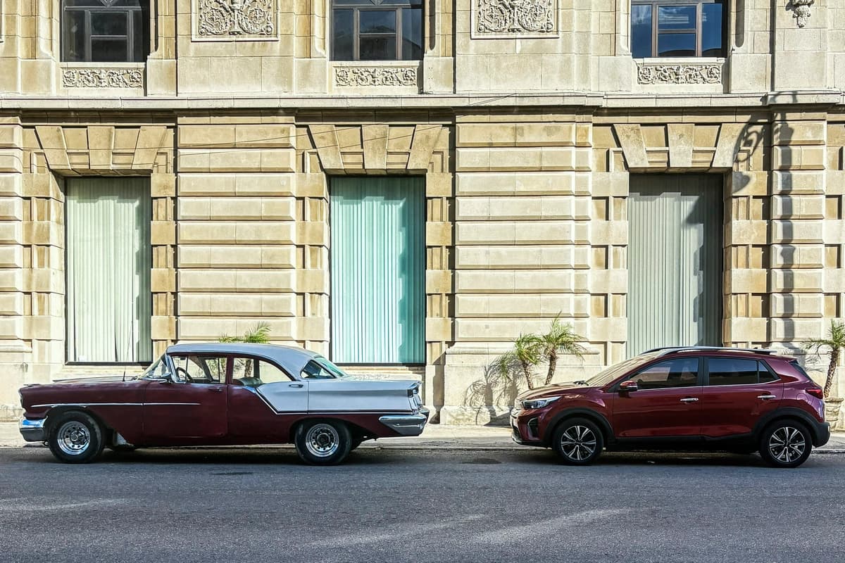 Legisladores cubanos aprueban más de 175 reformas, los cambios más amplios a la economía de Cuba desde 1959