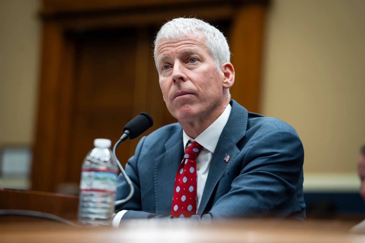 El secretario de Energía, Chris Wright, testifica en el Capitolio, en Washington, el 16 de abril de 2026. (Madalina Kilroy/The Epoch Times)