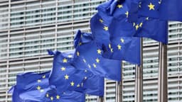Unión Europea acoge por primera vez a representantes talibanes para conversaciones de alcance limitado
