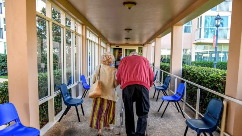 Ciudadano chino condenado a 27 meses de prisión por estafar a personas mayores de Florida