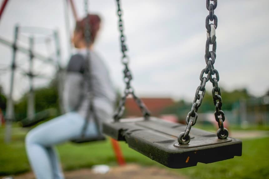 Una adolescente, víctima de abuso sexual, en Rotherham, Inglaterra, el 3 de septiembre de 2014. (Christopher Furlong / Getty Images).