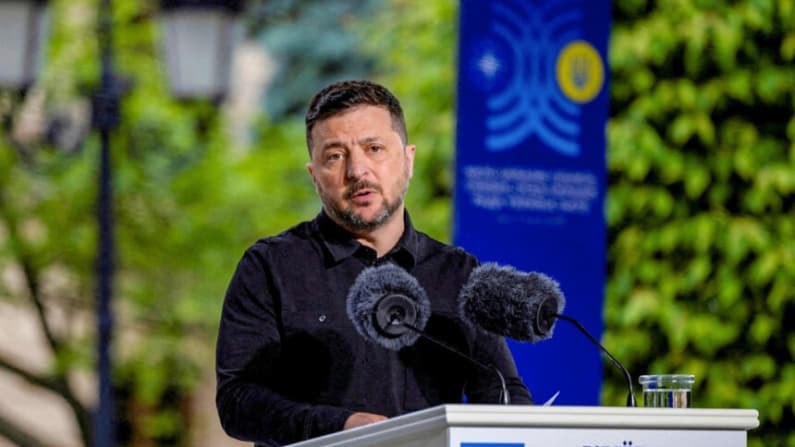 Zelenski dice que Ucrania llevará a cabo un ataque preventivo contra las instalaciones bélicas de Rusia