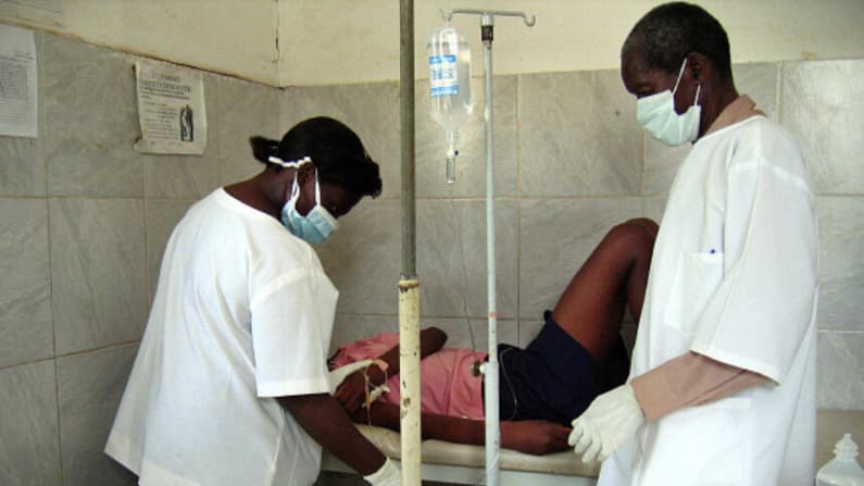 Uganda detecta casos graves de la enfermedad de Marburgo en medio del brote de ébola: OMS