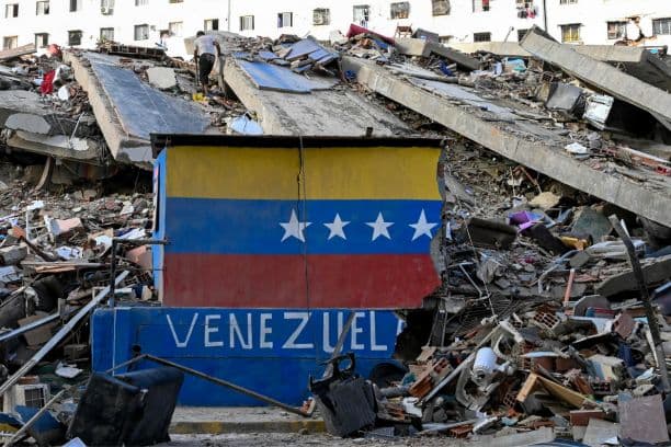 Lucha heroica en Venezuela: Rescatistas dieron todo ante la esperanza de vida bajo toneladas de escombros