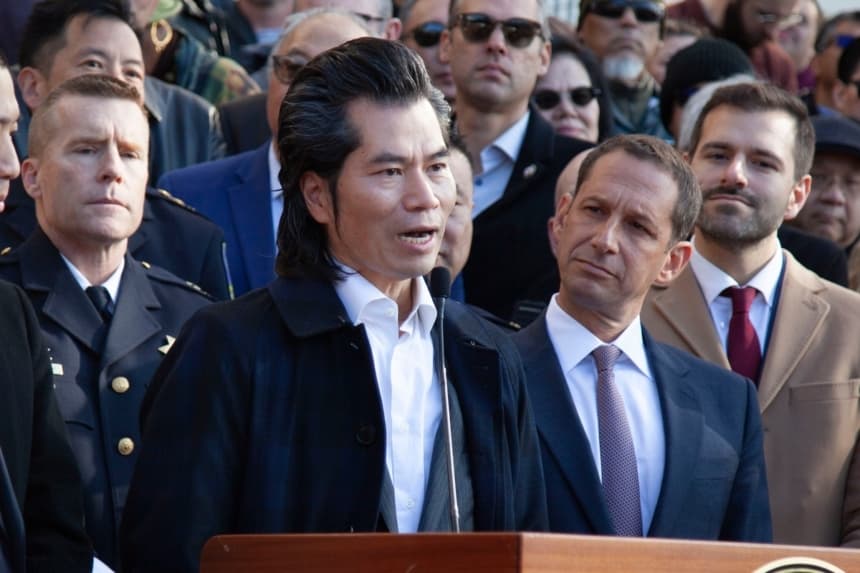 Presidente de la Cámara de Comercio China de San Francisco renuncia en medio de acusaciones de acoso