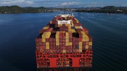Trump advierte que China está tratando de apoderarse del Canal de Panamá