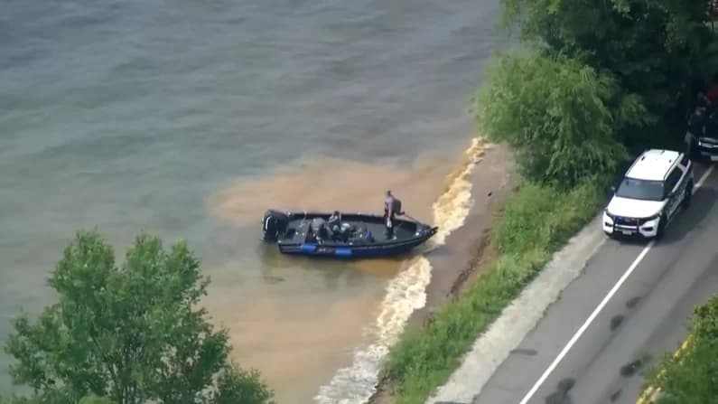 Tres muertos y siete rescatados tras naufragio de barco en lago de Wisconsin por tormenta