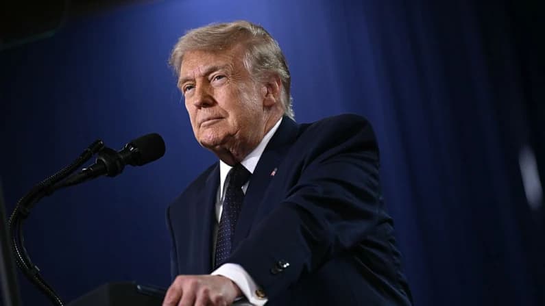 Trump arremete contra el comunismo en sus discursos