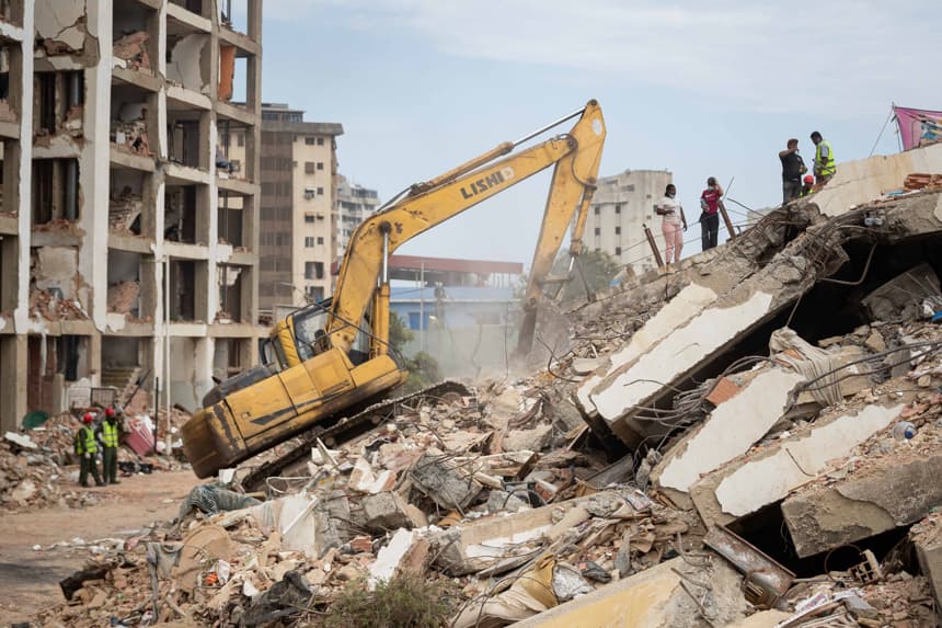 Tras el doble terremoto, Venezuela enfrenta una nueva etapa centrada en despejar las zonas devastadas