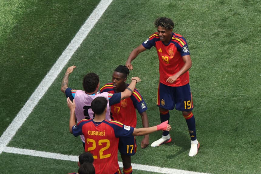 España vence 2-1 a Bélgica con un gol de último minuto y avanza a semifinales