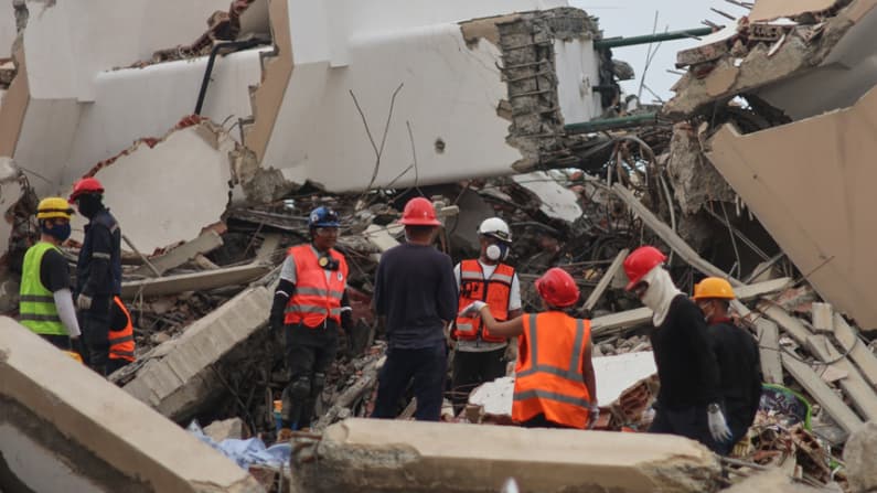 Venezuela eleva a 4490 los muertos por los terremotos tras sumar 157 nuevas víctimas