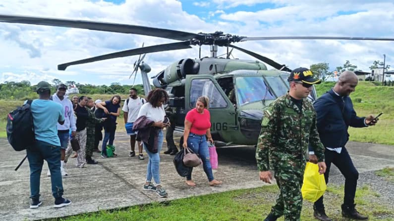 Dos soldados mueren durante el rescate de 39 personas cautivas por el ELN