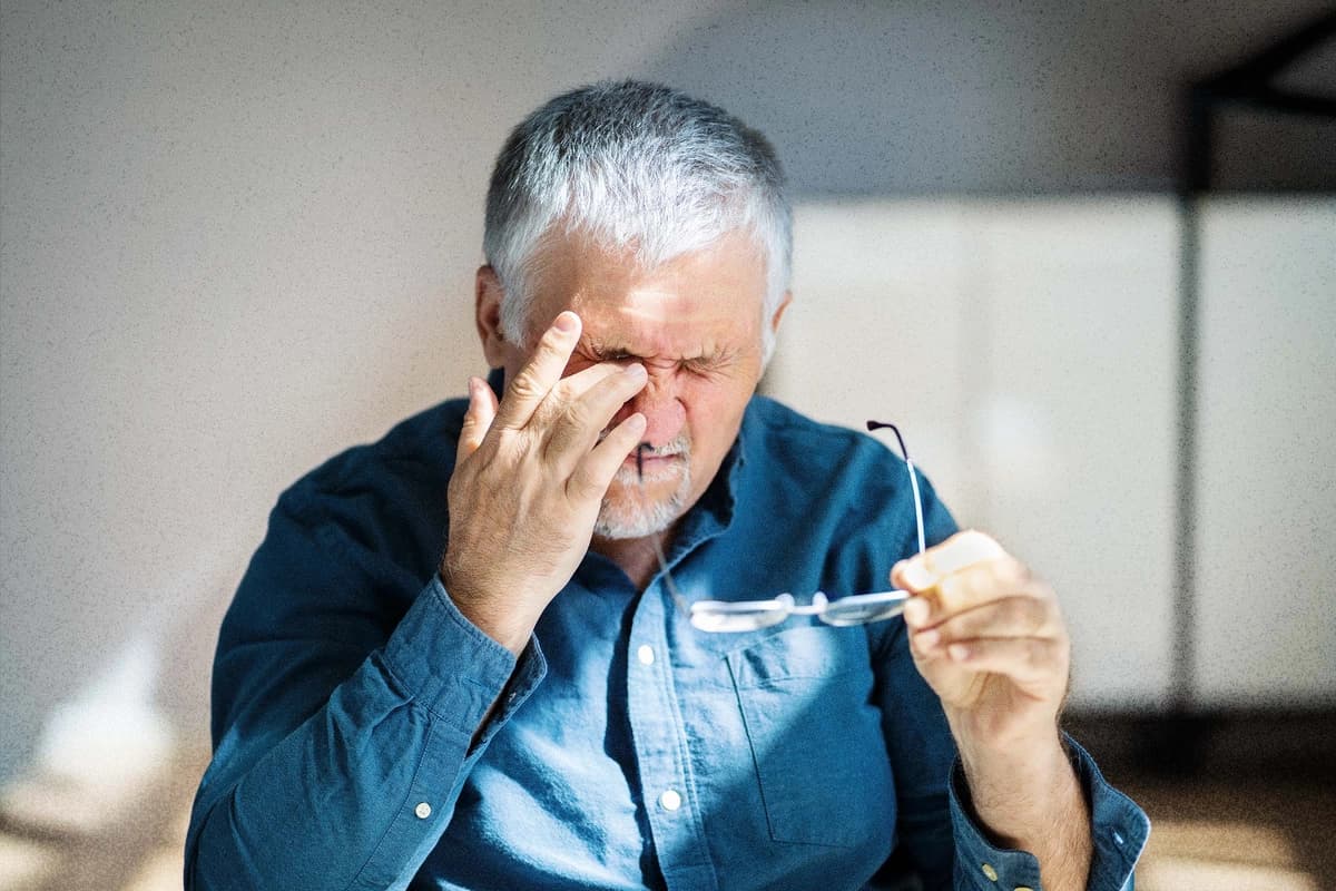 Proteja sus ojos: Hábitos diarios de un médico de medicina tradicional china para una mejor visión. (Andrey_Popov/Shutterstock).