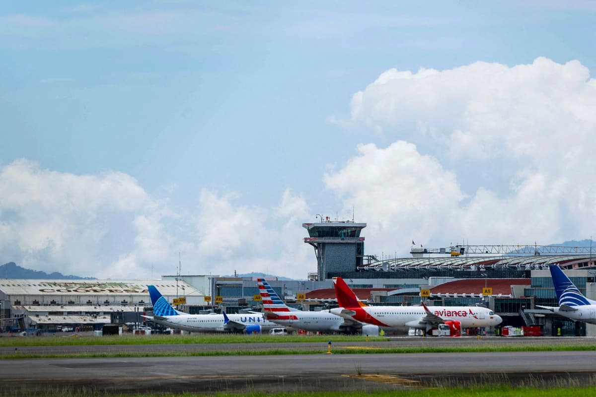 Vista del Aeropuerto Internacional Juan Santamaría de Costa Rica el 24 de septiembre de 2025. (REUTERS/Mayela López)