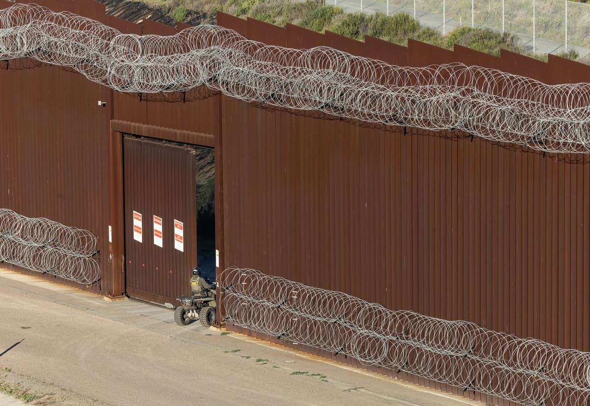 478 personas acusadas en operaciones de control fronterizo en Texas y Arizona