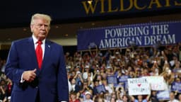 Trump celebra traslado de producción automotriz de México y Canadá hacia EE. UU.