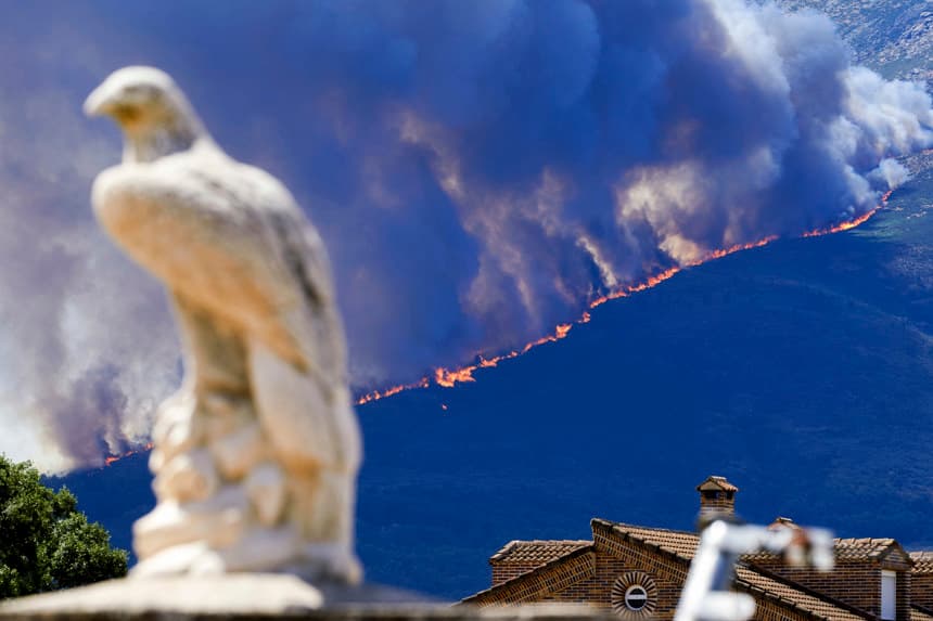 España declara emergencia por incendios forestales tras la evacuación de 10,000 personas