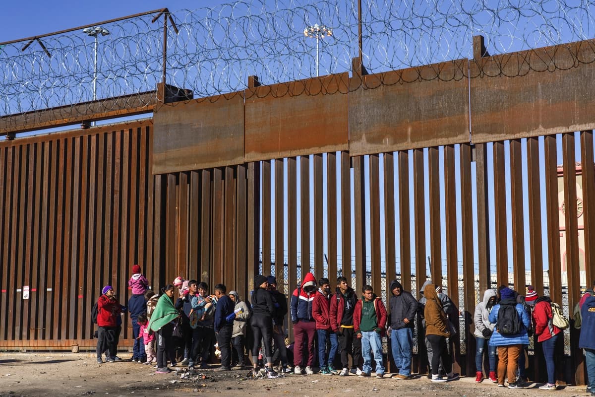 DOJ demanda a Colorado por ofrecer matrícula de residentes a inmigrantes ilegales