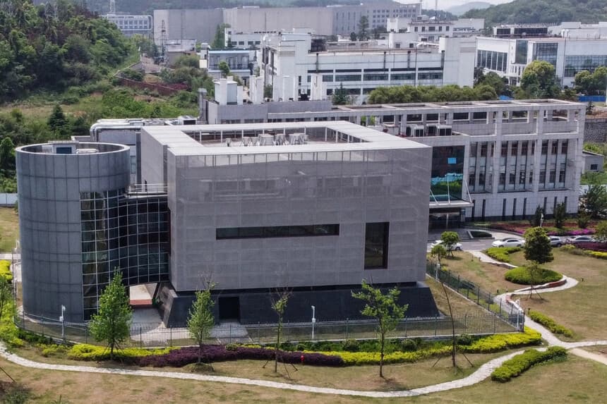 El laboratorio P4 del Instituto de Virología de Wuhan, en Wuhan, China, el 17 de abril de 2020. (Héctor Retamal/AFP vía Getty Images).