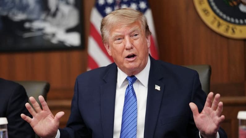 Trump firma orden que impone precio mínimo y aranceles al polisilicio que contrarresta China