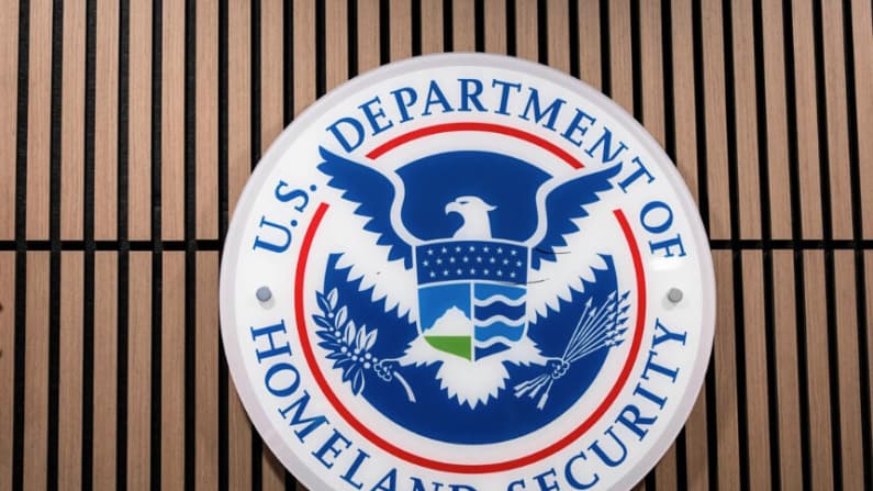 Juez permite al gobierno de Trump eliminar el Estatus de Protección Temporal de haitianos en EE. UU.