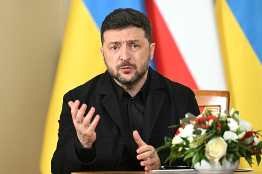 Zelenski busca más interceptores de misiles en diálogo con la OTAN