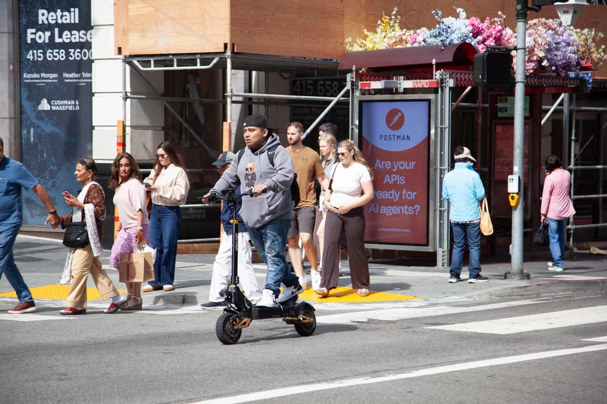 San Francisco enfrenta nuevos retos por el auge de los patinetes eléctricos, según la SFMTA