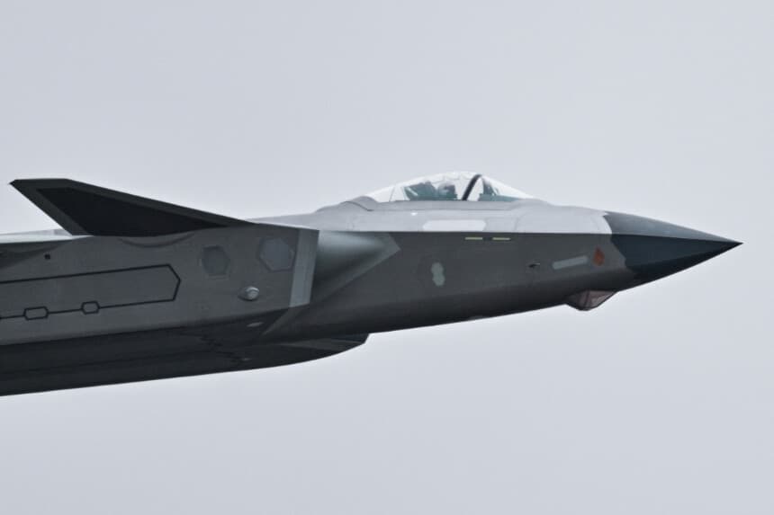 A la manera de China, o nada: una mirada a cómo Beijing incorpora nuevos aviones furtivos